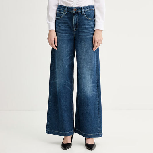 AI Virtual Try-On Jeans Demo for Shopify